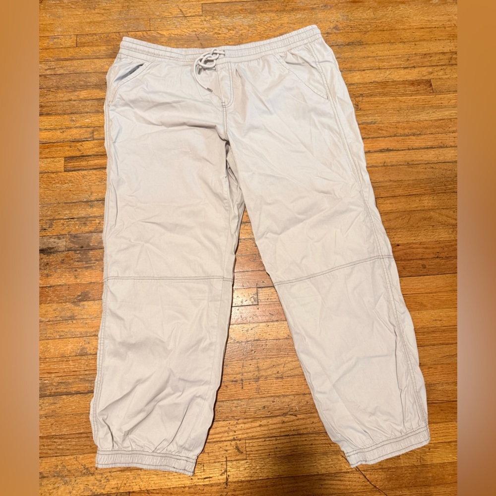 Women’s Cream Pants